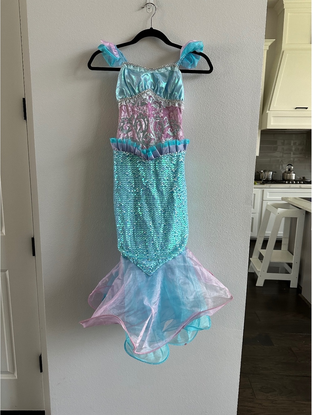 chasing fireflies mermaid costume Size 8